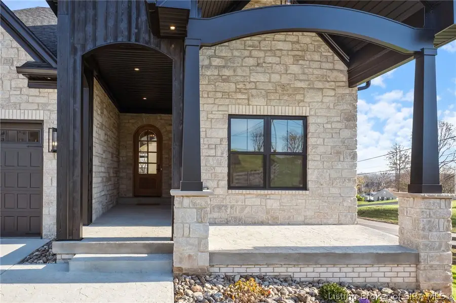 728 Lillian Way, Jeffersonville, IN 47130 - #3