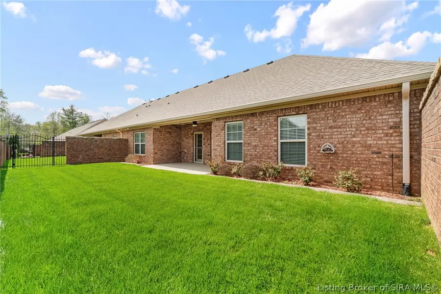 3006 Savannah Lane, New Albany, IN 47150 - #3