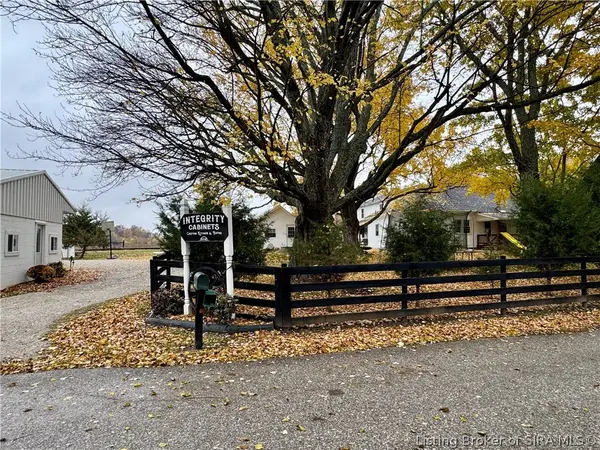 2448 N Leval Ratt Road, Salem, IN 47167