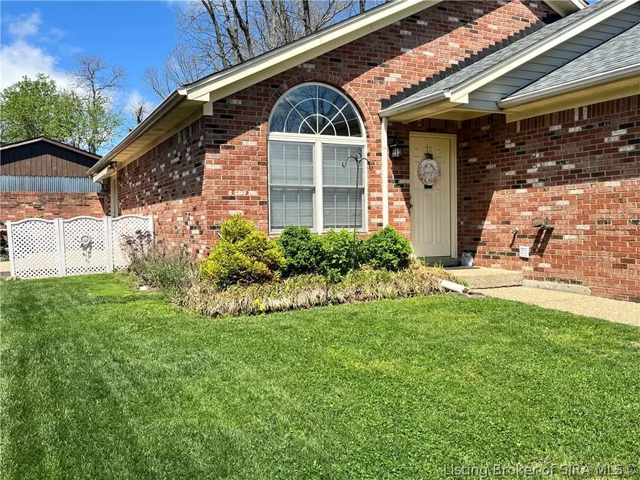 4223 Treesdale Drive, Sellersburg, IN 47172 - #3