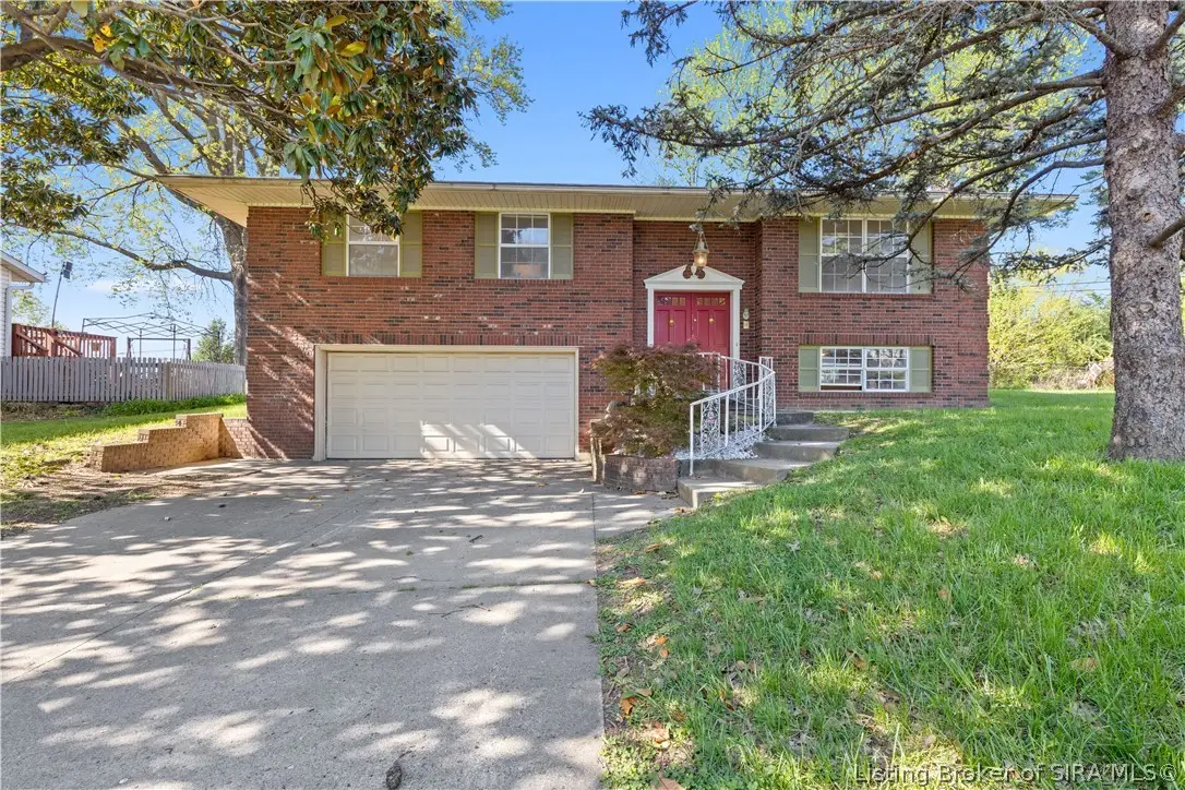 1215 Sportsman Drive, Jeffersonville, IN 47130 - #1