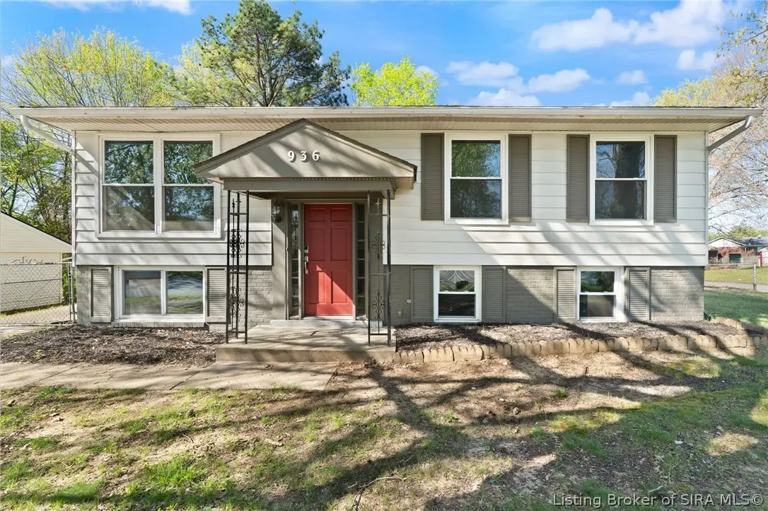 936 Pennsylvania Avenue, Jeffersonville, IN 47130 - #1