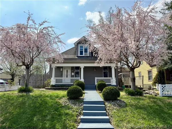 430 W Harrison Avenue, Clarksville, IN 47129