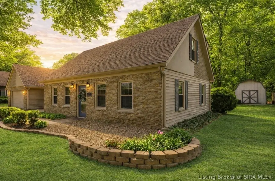 609 Catalpa Street, Sellersburg, IN 47172 - #2