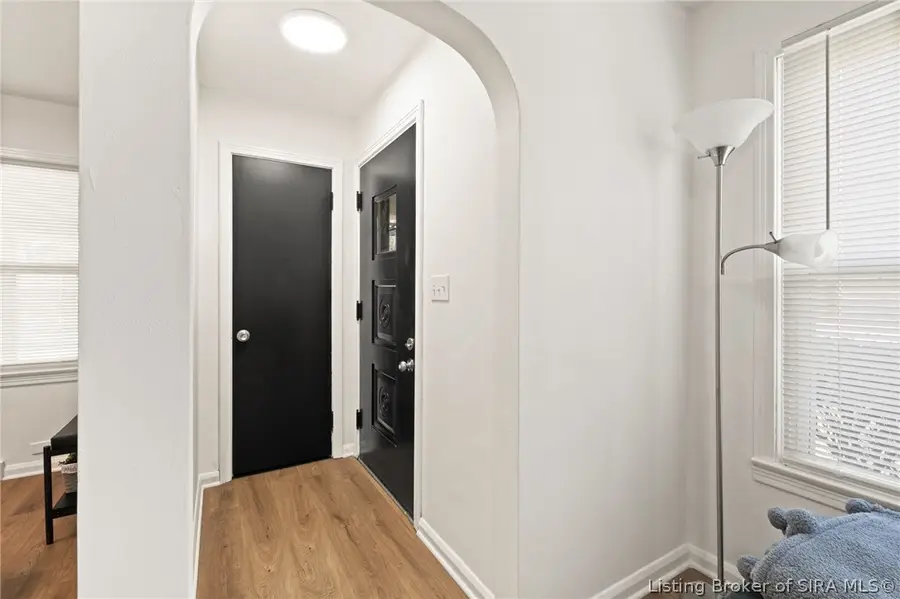 806 Elmwood Avenue, New Albany, IN 47150 - #2