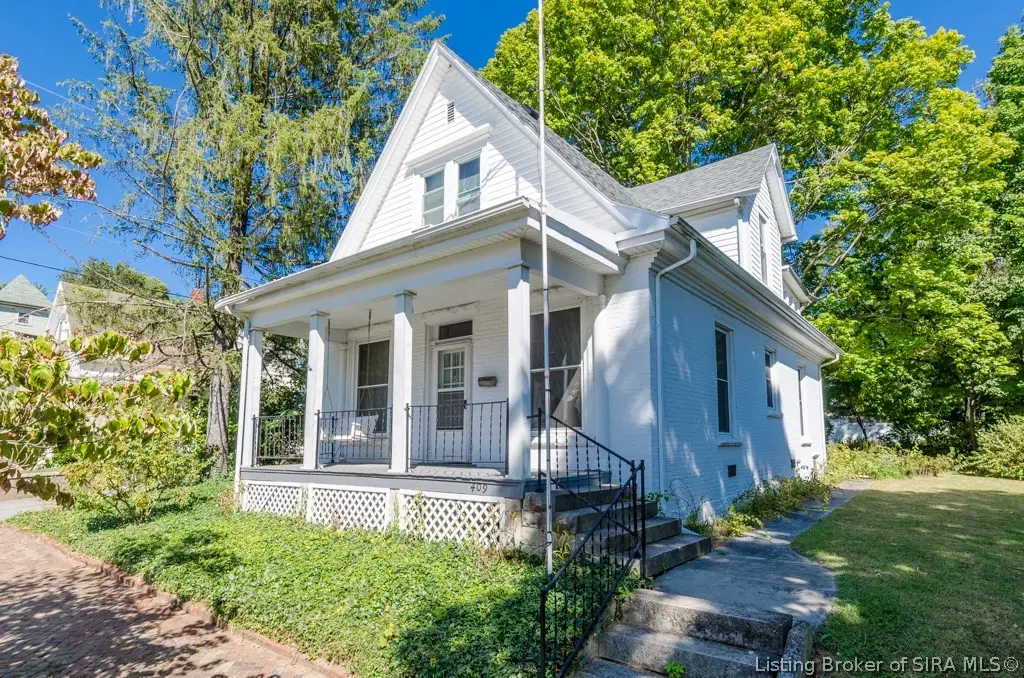 409 N Water Street, Salem, IN 47167 - #1
