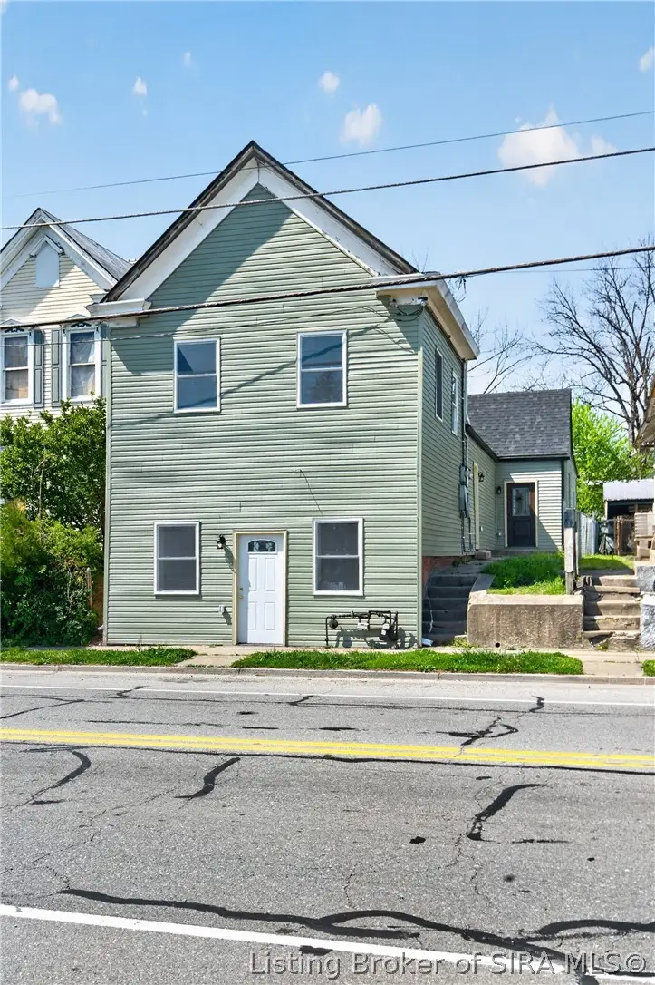 914 W Main Street, New Albany, IN 47150 - #2