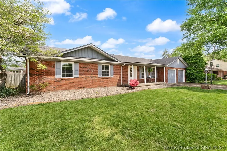 407 Hemlock Road, Jeffersonville, IN 47130 - #2