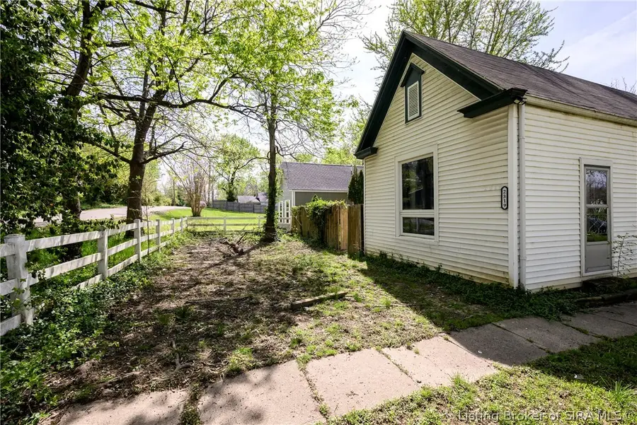 2319 Alta Avenue, New Albany, IN 47150 - #2