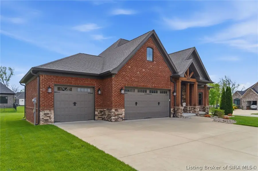 812 Dani Ann Way, Jeffersonville, IN 47130 - #2