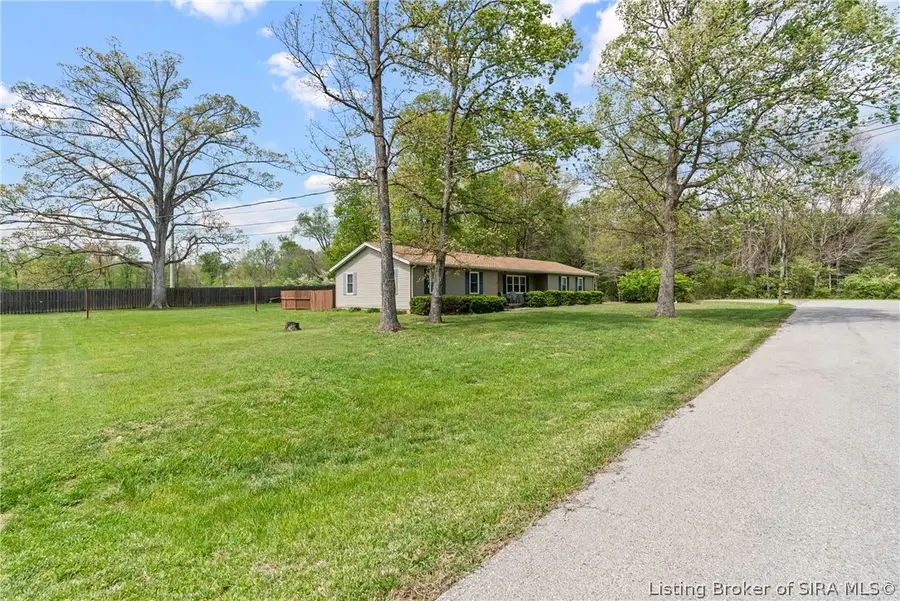 319 Amburgey Drive, New Albany, IN 47150 - #2