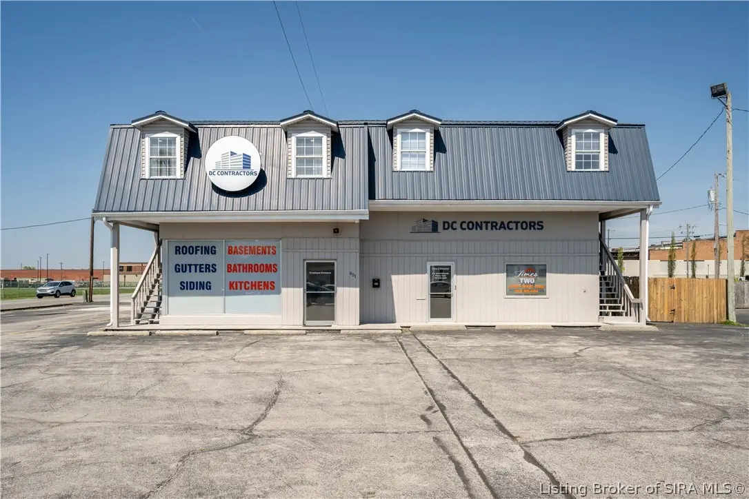 801 E 10th Street, Jeffersonville, IN 47130 - #1