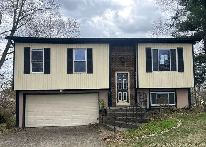 2704 Scales Court, Jeffersonville, IN 47130 - #1