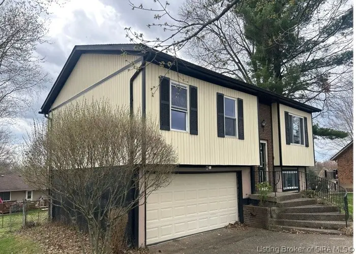 2704 Scales Court, Jeffersonville, IN 47130 - #2
