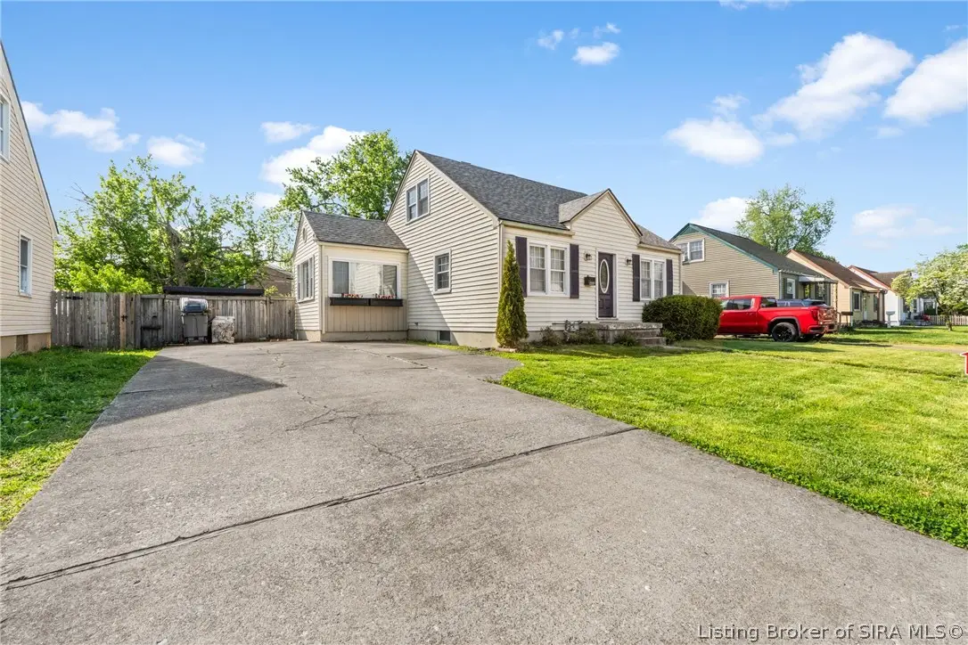 466 Accrusia Avenue, Clarksville, IN 47129 - #1