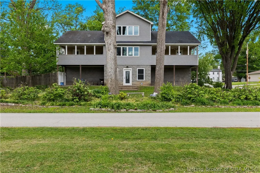 201 S 3rd Street, Jeffersonville, IN 47130 - #1