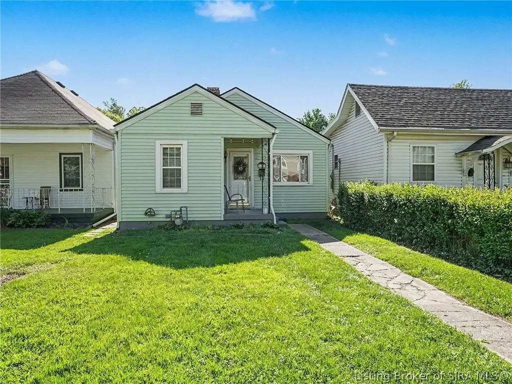 2406 Fairmont Avenue, New Albany, IN 47150 - #1