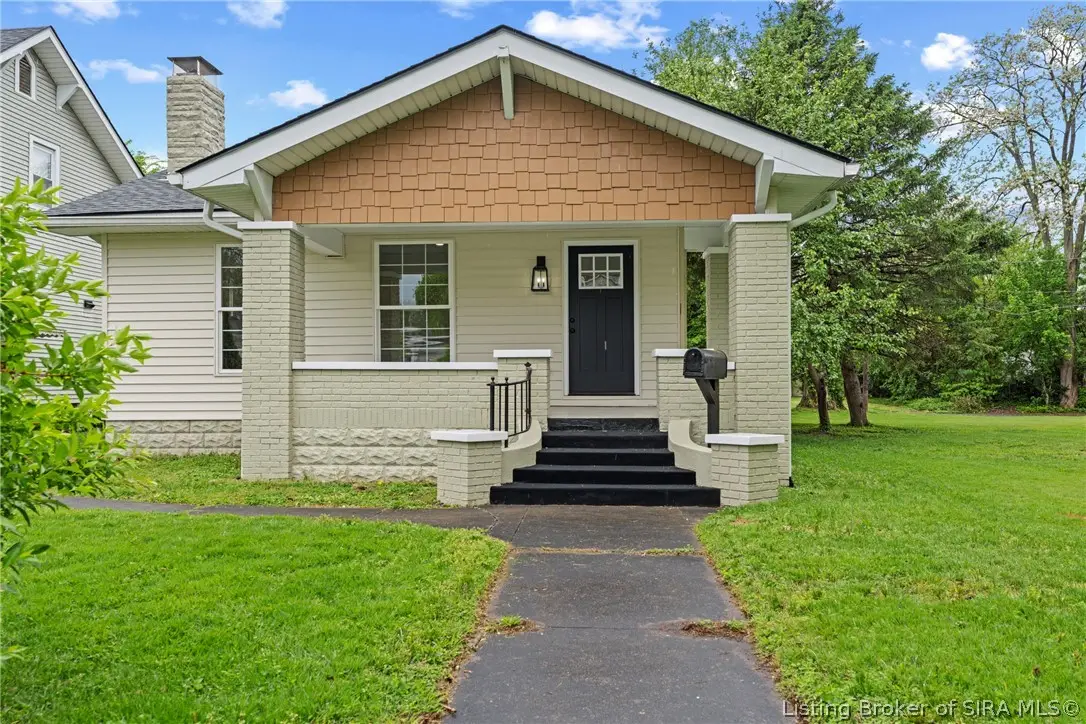 913 Silver Street, New Albany, IN 47150 - #1