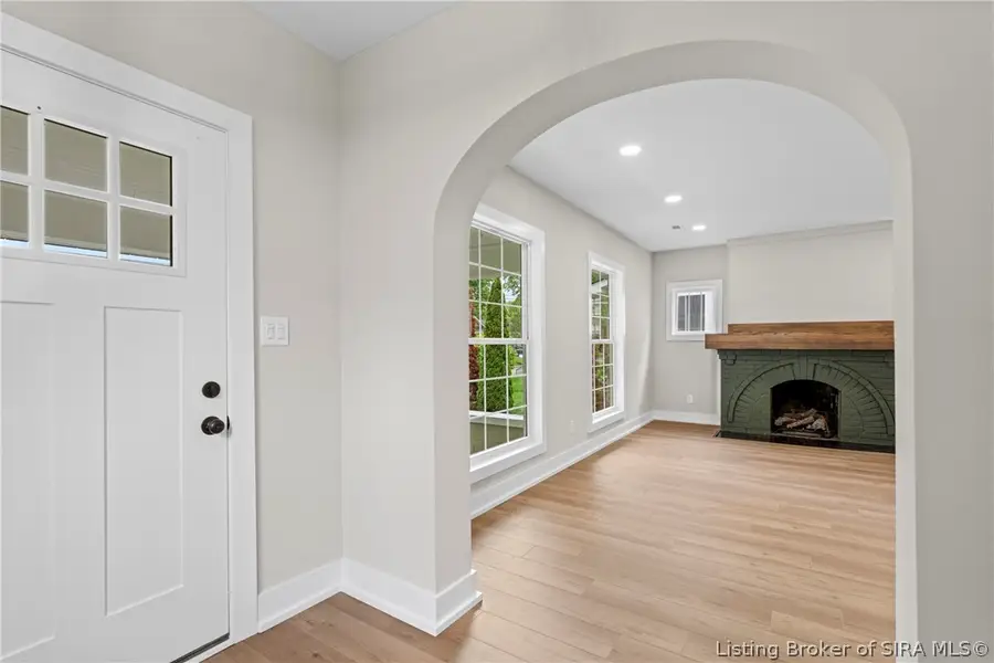 913 Silver Street, New Albany, IN 47150 - #3