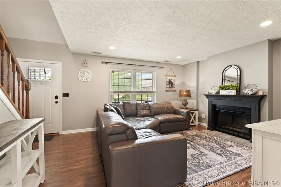 4515 Chris Court, New Albany, IN 47150 - #2