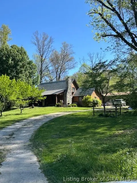 3325 N Highland Road, Salem, IN 47167