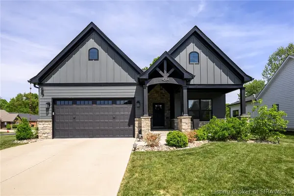 4064 Williams Crossing Way, Jeffersonville, IN 47130