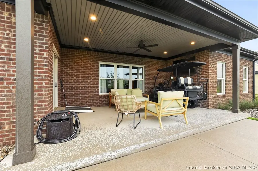 3005 Grande Pointe, Jeffersonville, IN 47130 - #3