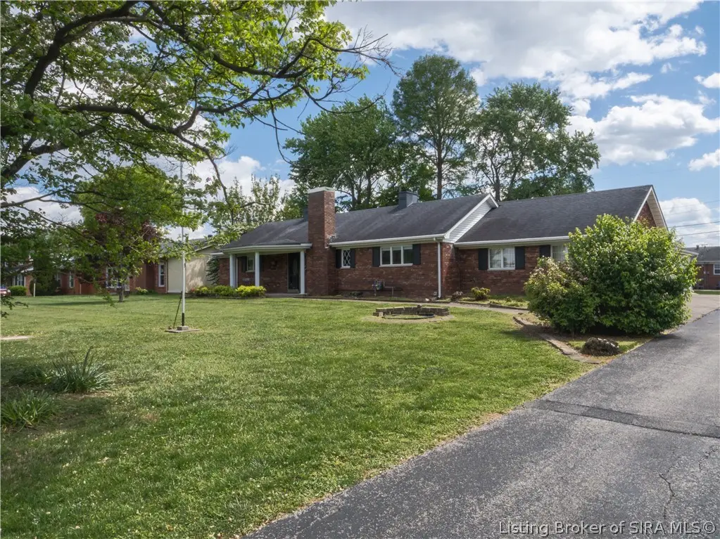 2015 Bono Road, New Albany, IN 47150 - #1