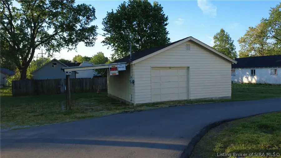 246 Broadway Street, Sellersburg, IN 47172 - #3