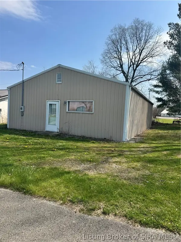 232 S Posey Street, Campbellsburg, IN 47108