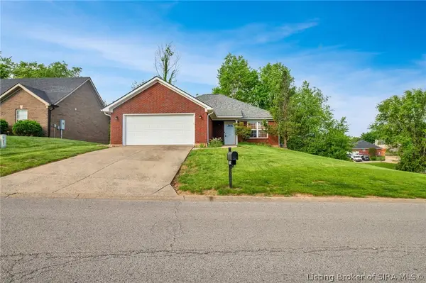 2304 Brookview Drive, Jeffersonville, IN 47130