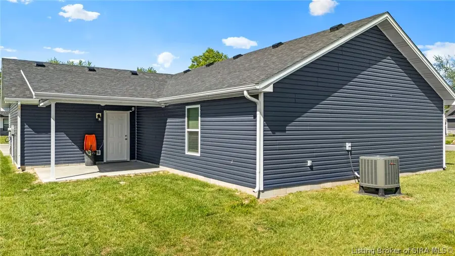 1213 Ironwood Pass Avenue, Scottsburg, IN 47170 - #3