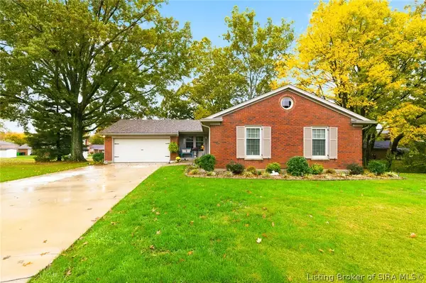 3320 Ashley Court, New Albany, IN 47150