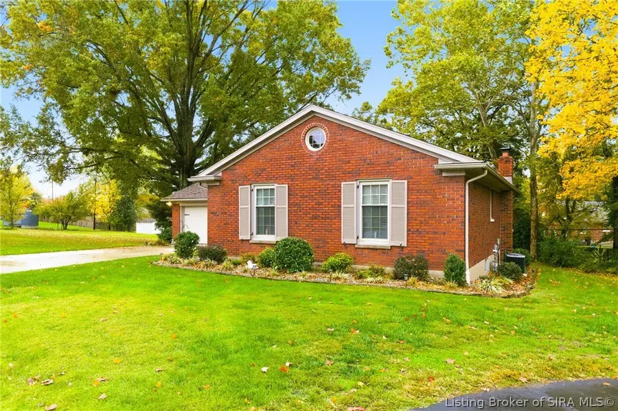 3320 Ashley Court, New Albany, IN 47150 - #3