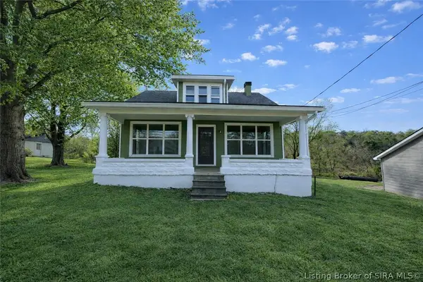 3593 Old Vincennes Road, New Albany, IN 47150