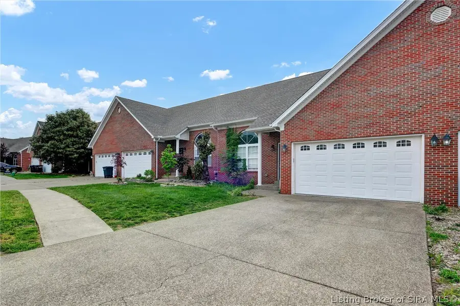 2922 River Heritage Trail, Jeffersonville, IN 47130 - #2