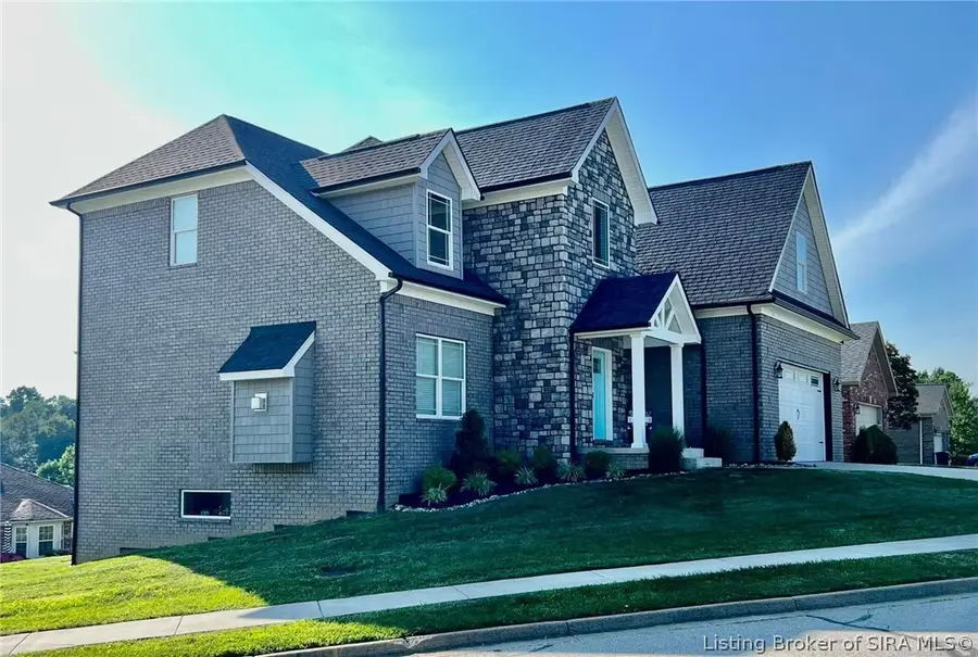 7901 Hillside Drive, Sellersburg, IN 47172 - #3