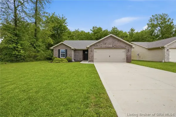 109 Parkside Drive, Hanover, IN 47243