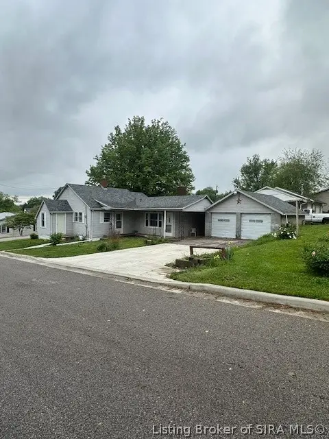 801 N College Avenue, Salem, IN 47167 - #2
