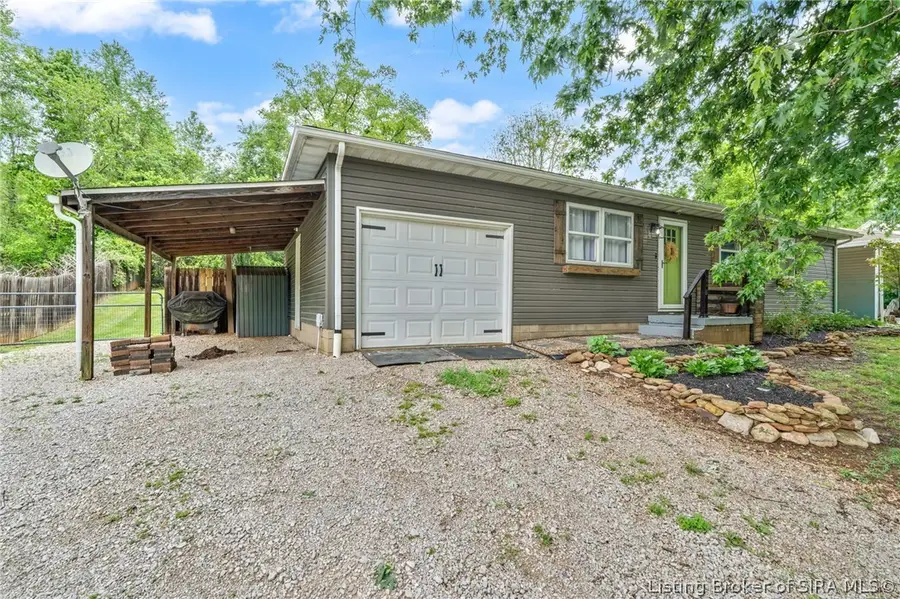 507 East Main Street Nw, Depauw, IN 47115 - #2