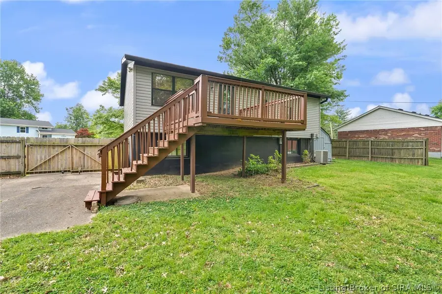 3109 Crums Lane, Jeffersonville, IN 47130 - #3