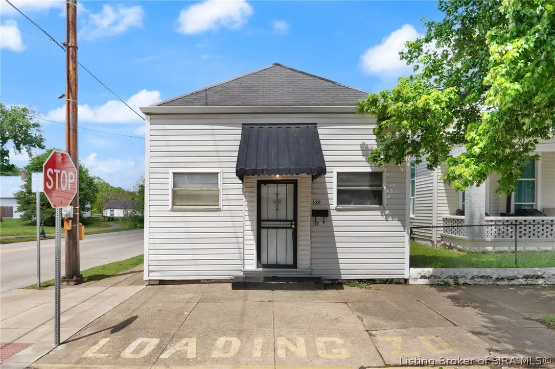 620 W Spring Street, New Albany, IN 47150 - #1