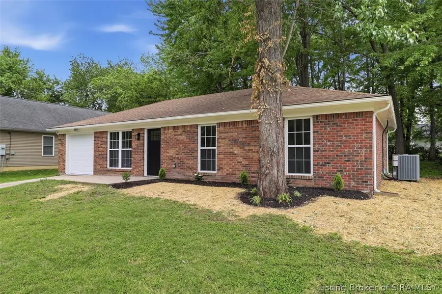 3839 Anderson Avenue, New Albany, IN 47150 - #3
