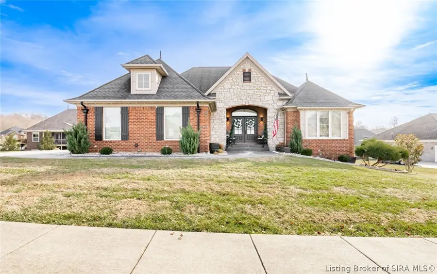 3424 Royal Lake Drive, Floyds Knobs, IN 47119 - #3