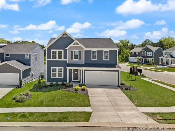 300 Homestead Way, Sellersburg, IN 47172