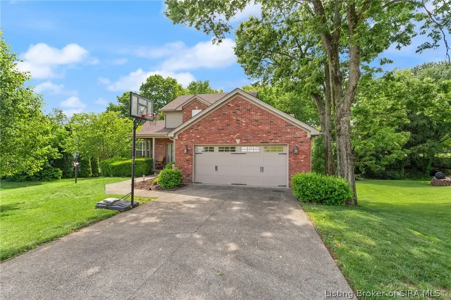 3130 Periwinkle Way, New Albany, IN 47150 - #3
