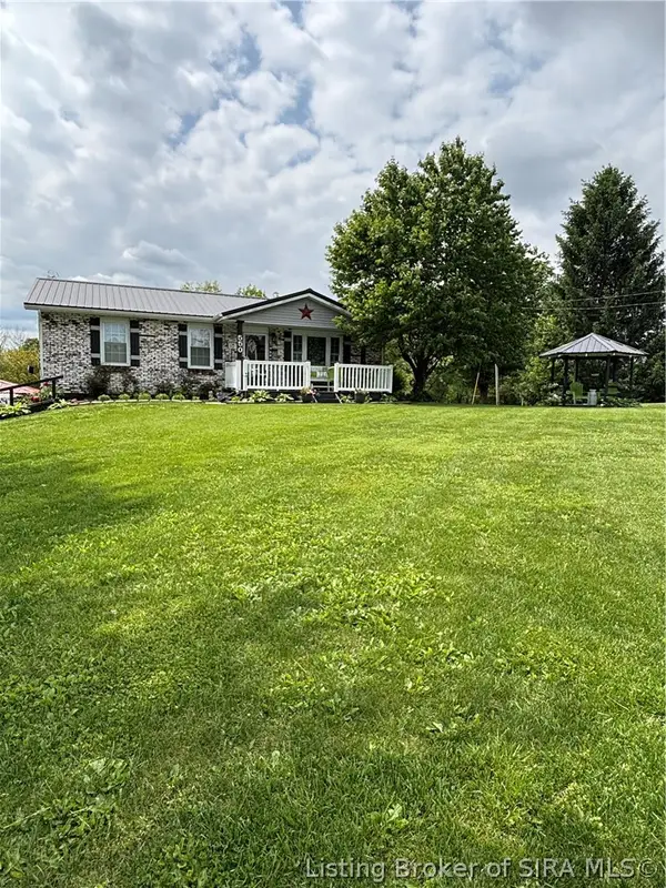 550 W Water Tower Road, Salem, IN 47167