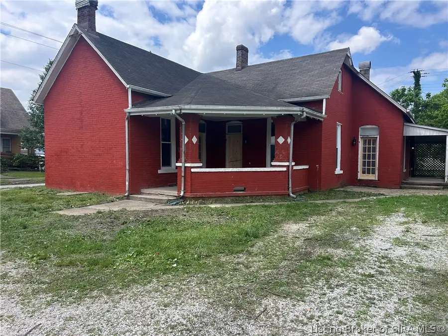 300 W Howard Street, Crothersville, IN 47229 - #2