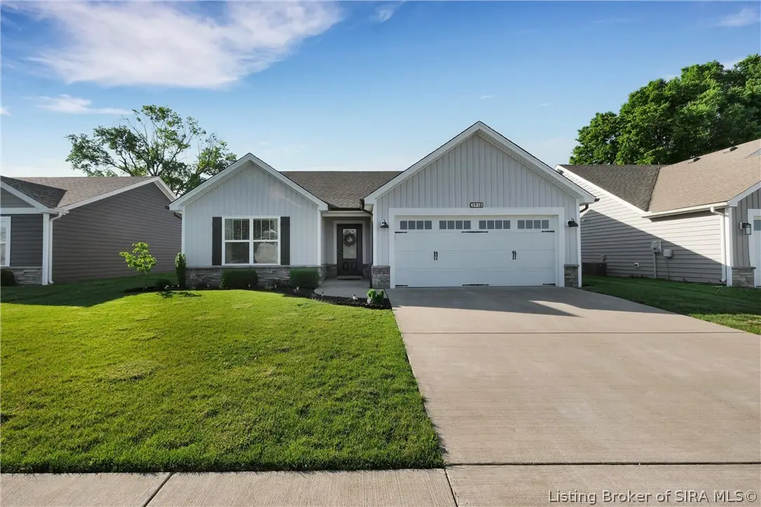 3918 Golden Apple Way, Jeffersonville, IN 47130 - #1