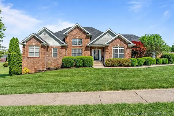 714 Willow Oak Drive, Georgetown, IN 47122